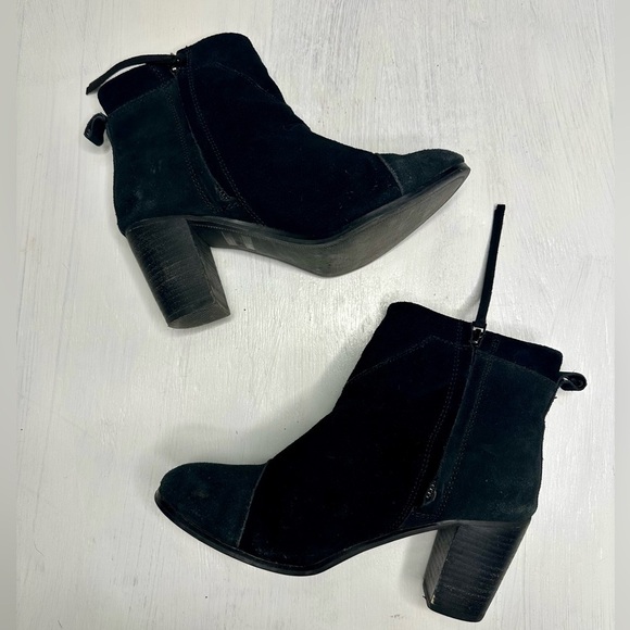 TOMS Suede Black Booties Women’s 6.5 Zip Ankle Boots Chunky Block Heel - Picture 5 of 10